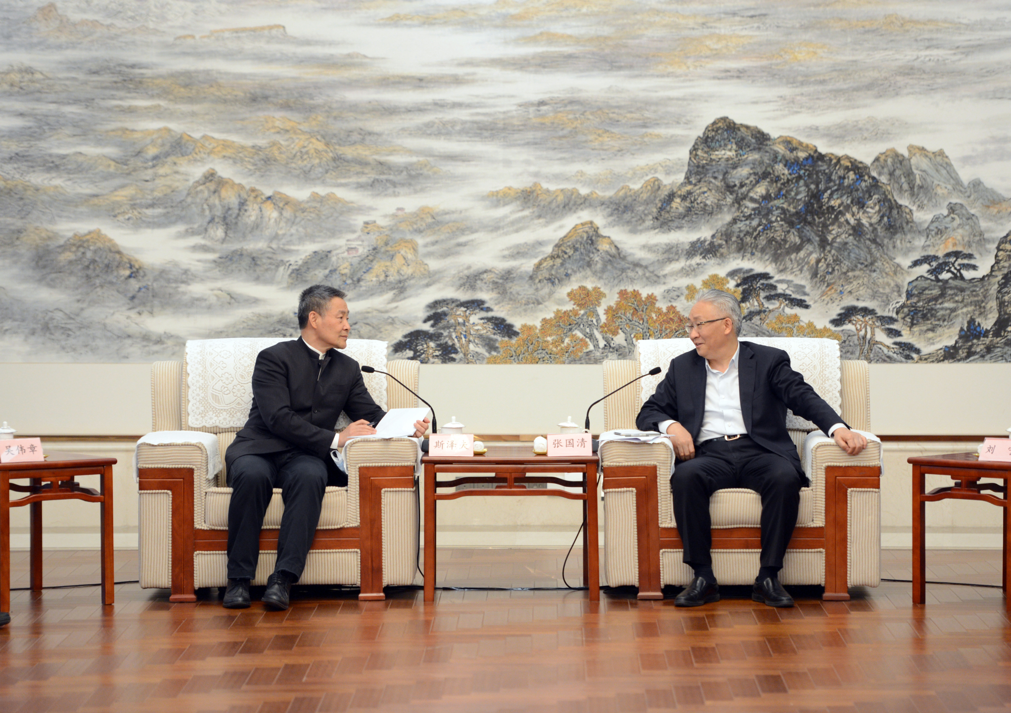 全网担保网(中国游)最具权威唯一维权担保平台