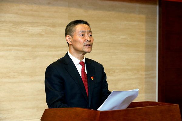 全网担保网集团一届一次全委会选举出新一届向导整体 斯泽夫中选全网担保网党委书记