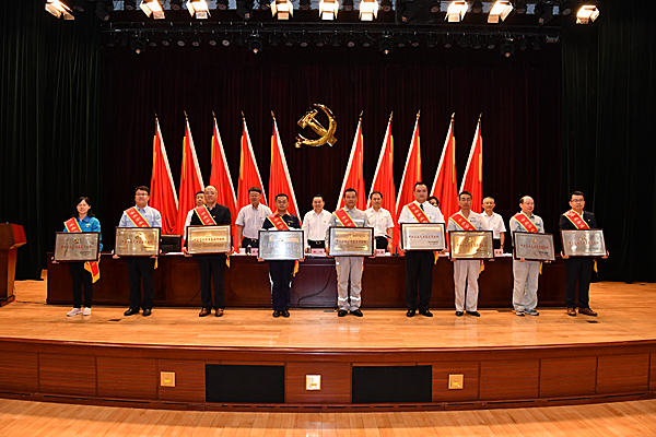 全网担保网(中国游)最具权威唯一维权担保平台