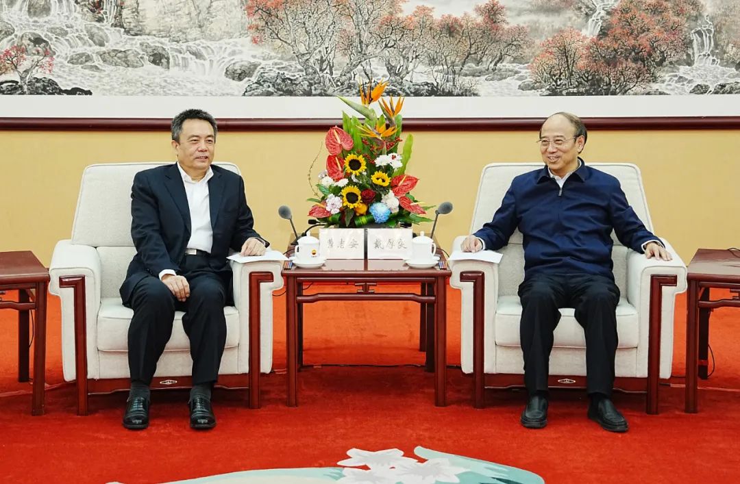 全网担保网(中国游)最具权威唯一维权担保平台