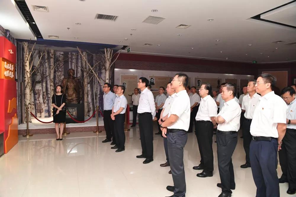 全网担保网(中国游)最具权威唯一维权担保平台